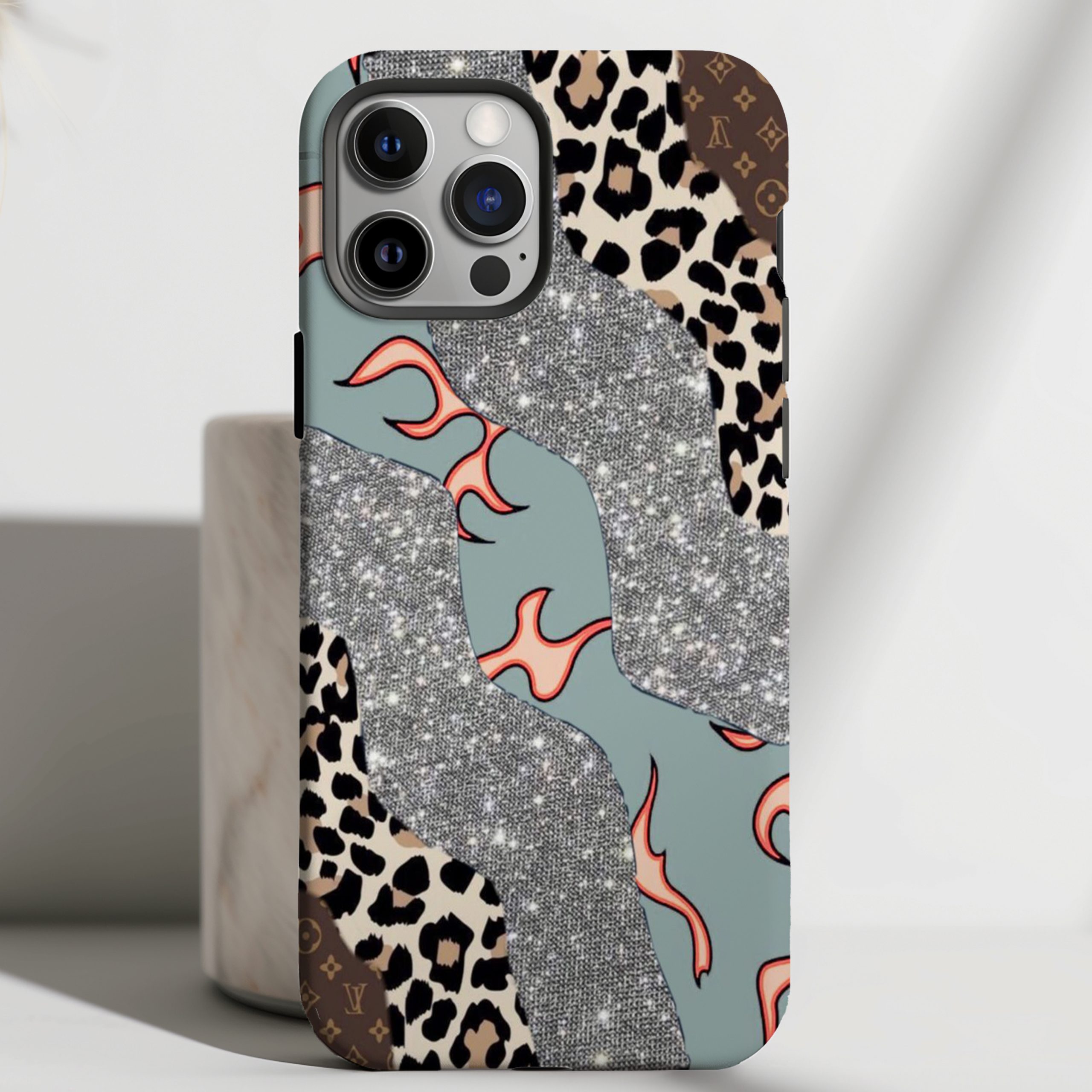 Rebel Muse - Glam Safari Case