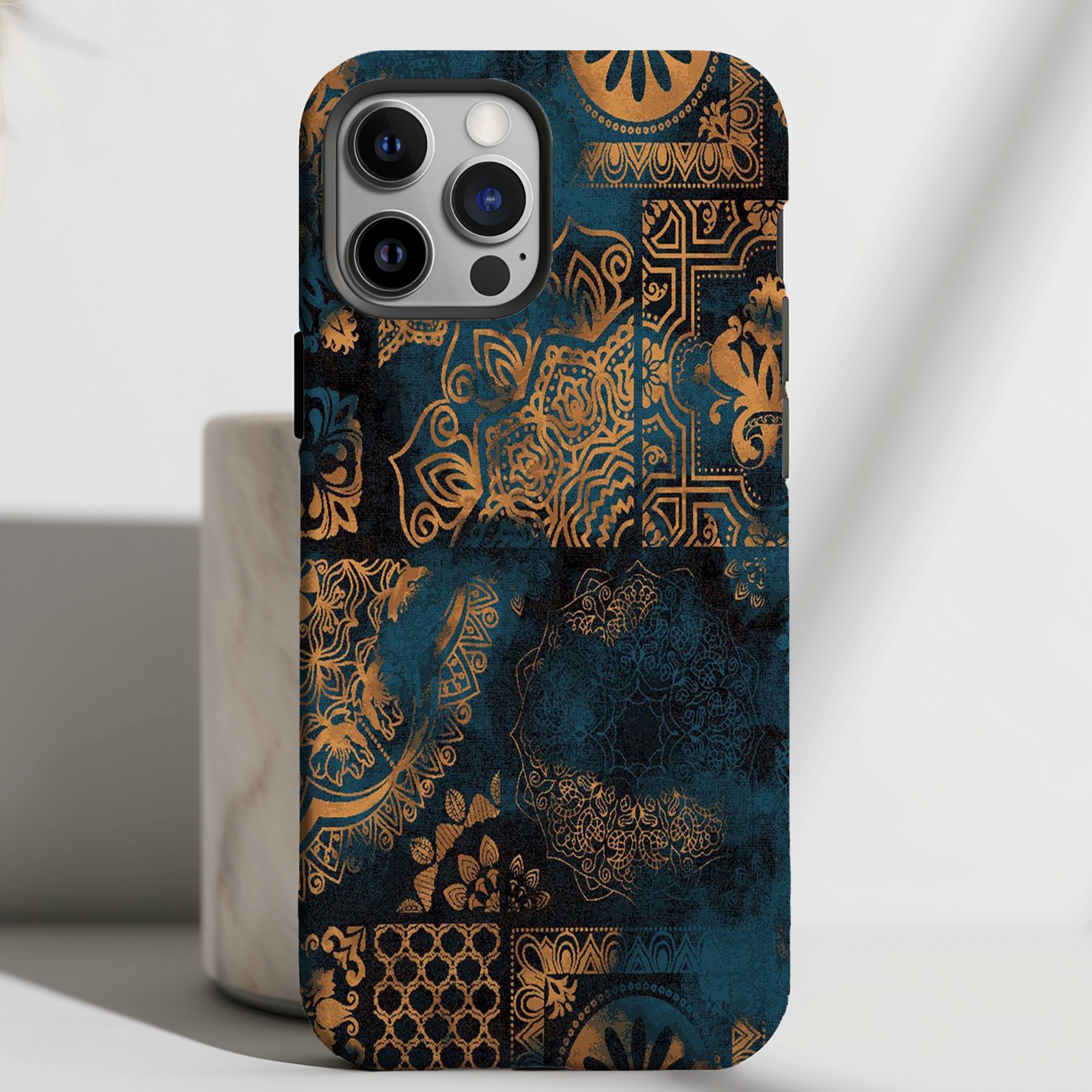 Midnight Muse - Royal Tapestry Case