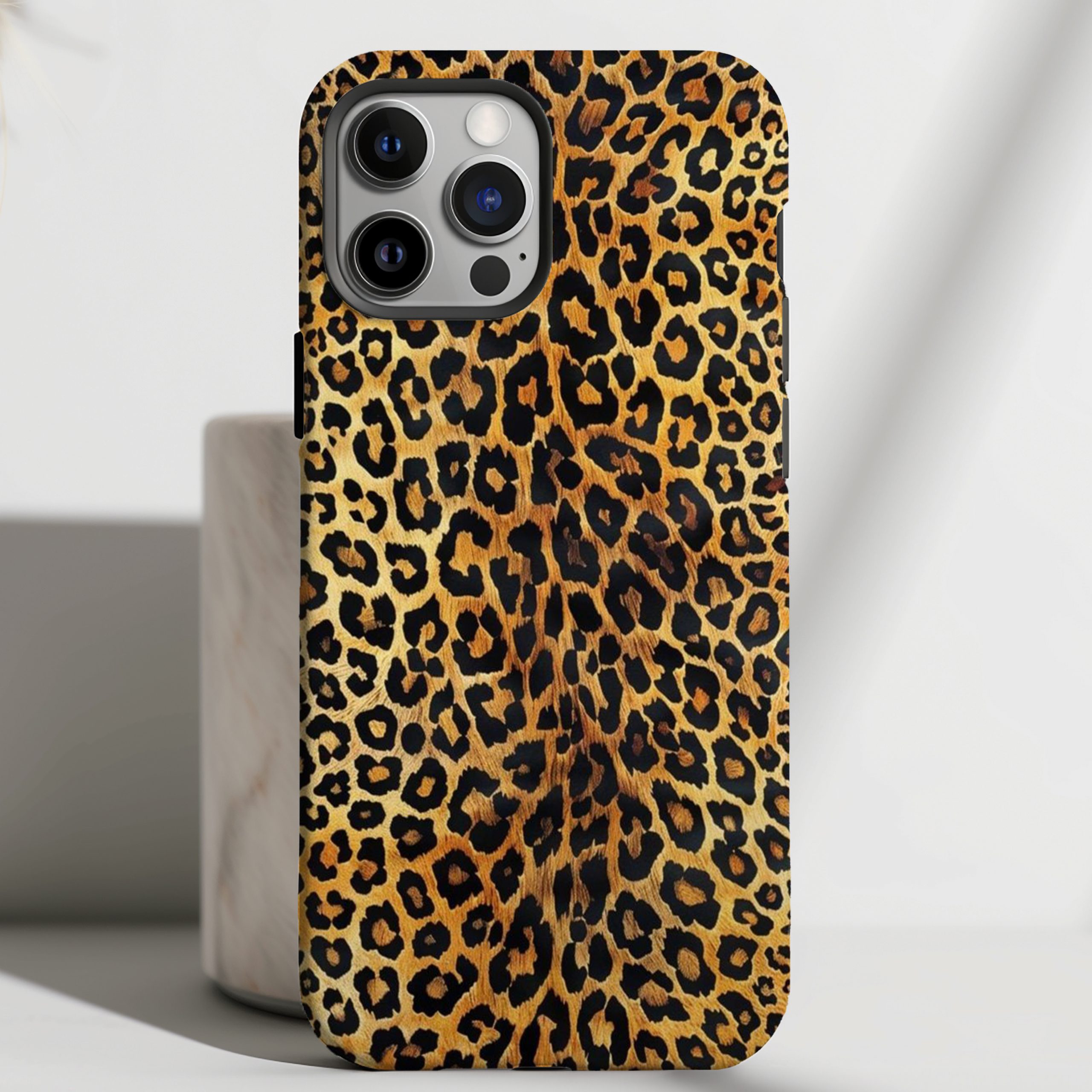 Golden Hunt - Leopard Luxe Case